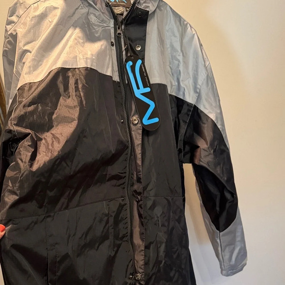 Mack Russo Silver and Black Jacket NWT XL - Picture 4 of 13